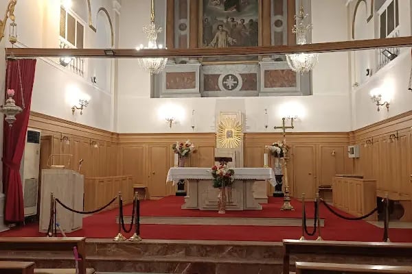 St. Stephen Catholic Church - Resim 8