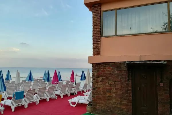 Büyükada Görkemli Hotel&amp;Cafe - Resim 9