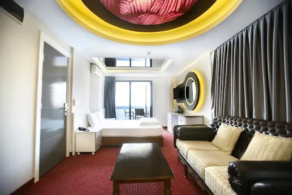 IS HOTEL - Resim 6