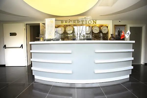 IS HOTEL - Resim 13