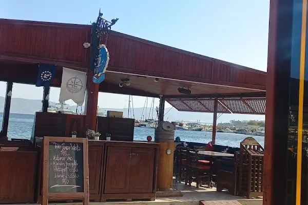 Ninetta Beach &amp; Restaurant - Resim 16