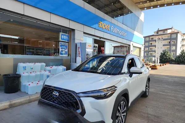 GÜNGÖR PETROL - OPET AKARYAKIT &amp; ELEKTRİKLİ ARAÇ ŞARJ İSTASYONU - Resim 2