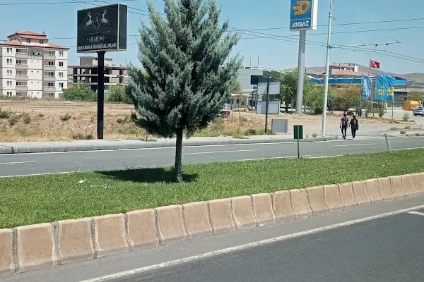 GÜNGÖR PETROL - OPET AKARYAKIT &amp; ELEKTRİKLİ ARAÇ ŞARJ İSTASYONU - Resim 19