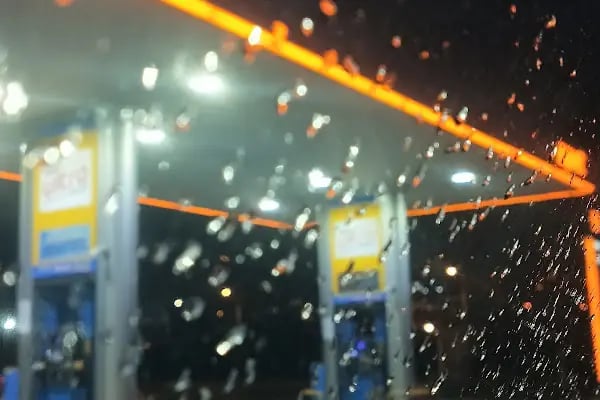 GÜNGÖR PETROL - OPET AKARYAKIT &amp; ELEKTRİKLİ ARAÇ ŞARJ İSTASYONU - Resim 15