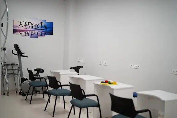 İrmet Hospital International - Resim 11