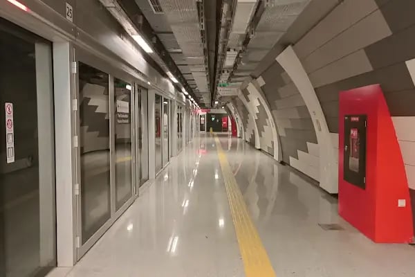 Göztepe Metro Durağı - Resim 2