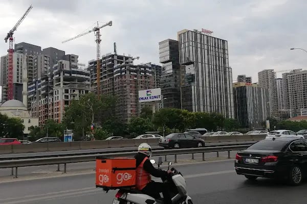 Göztepe Metro Durağı - Resim 3