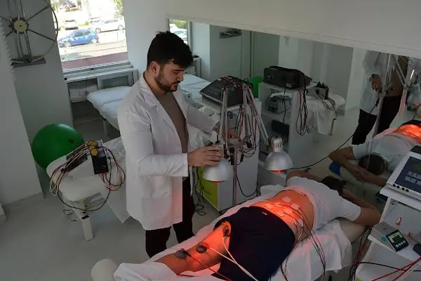 Atafiz- Ataşehir Fizik Tedavi - Ataşehir Ozon Tedavisi - Fizik Fizik Tedavi Ve Rehabilitasyon Merkezi Küçükbakkalköy İçerenköy Kozyatağı - Resim 10