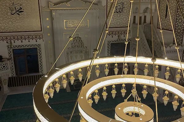 Mer. Dinek Cami - Resim 7