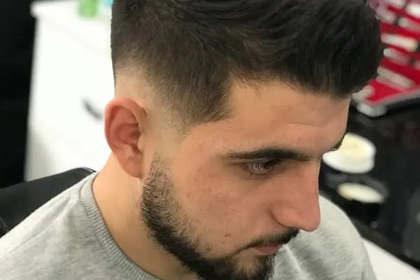 Florya V.I.P Erkek Kuaförü Güzellik Merkezi - Resim 7