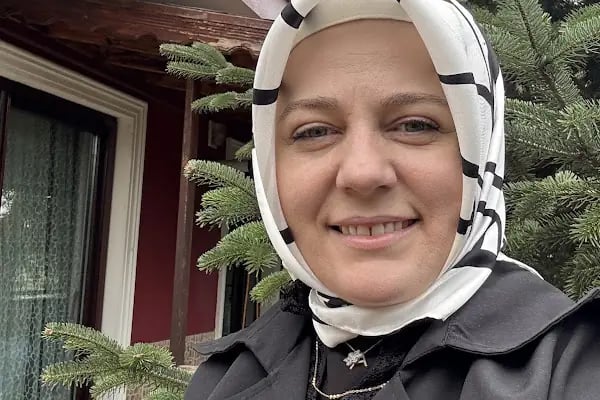 Uzm. Dr. Ayşe Pekdemir Şen, Dermatoloji - Resim 9