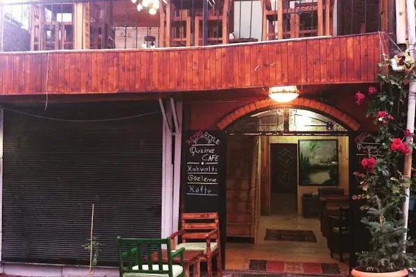 Quzine Cafe Bistro - Resim 2