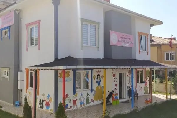 Özel Arnavutköy Lale Bahçesi Anaokulu - Resim 14