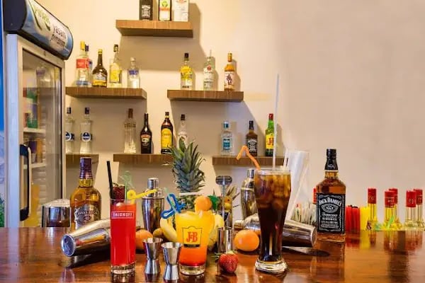 HAWAİİ SUİTE BEACH HOTEL - Resim 16