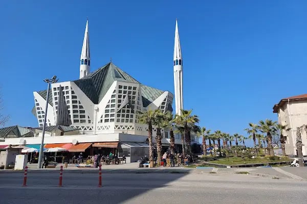 Akçakoca Merkez Camii - Resim 2