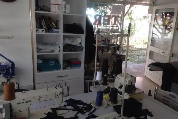 Uncalı Çınar Terzi, Портной, Tailor Shop - Resim 2