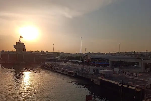 İDO Yenikapı Araç Girişi Gişeleri - Resim 9