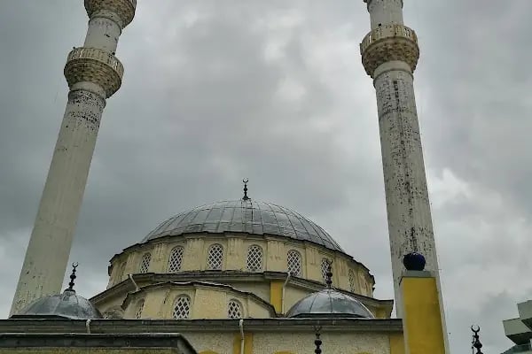 Niyazi Uğur Cami - Resim 2