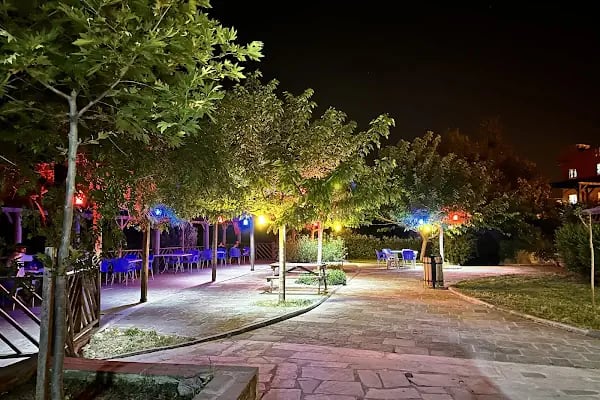 Park Kebap Ve Aile Çaybahçesi - Resim 12