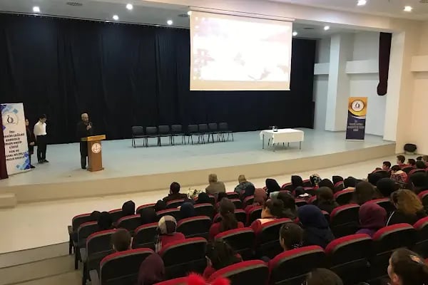 İTO İBRAHİM ÇAĞLAR FEN VE SOSYAL BİLİMLER PROGRAMLI ANADOLU İMAM HATİP LİSESİ- ORTAOKULU - Resim 15