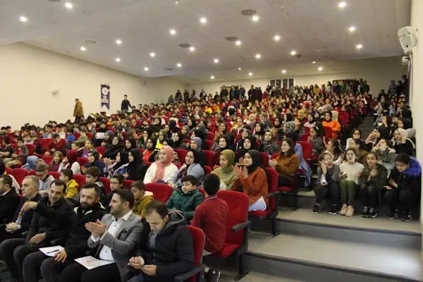 İTO İBRAHİM ÇAĞLAR FEN VE SOSYAL BİLİMLER PROGRAMLI ANADOLU İMAM HATİP LİSESİ- ORTAOKULU - Resim 20