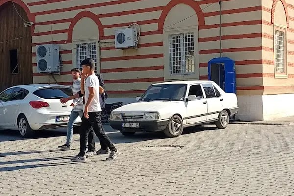 Adana Asri Mezarlığı - Resim 12