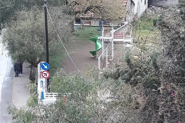 Eski Mahallesi Çocuk Parkı - Resim 5