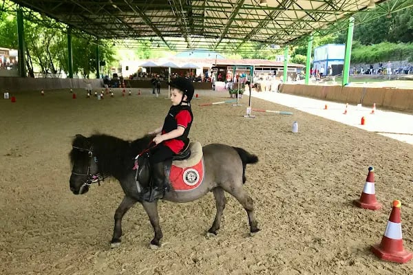 TULYA KURTULAN ATLI SPOR KULÜBÜ - Resim 1