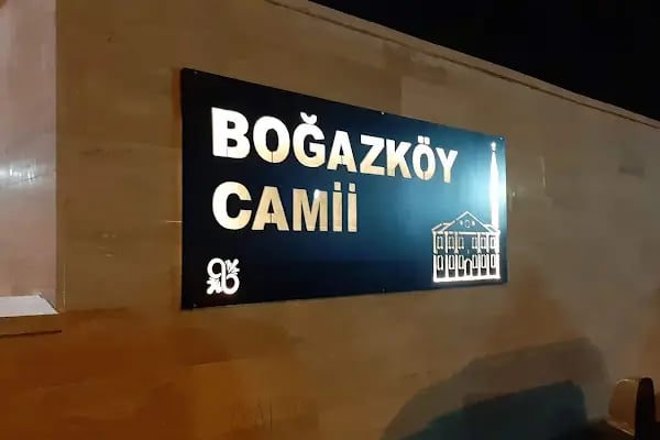Boğazköy Merkez Cami - Resim 17