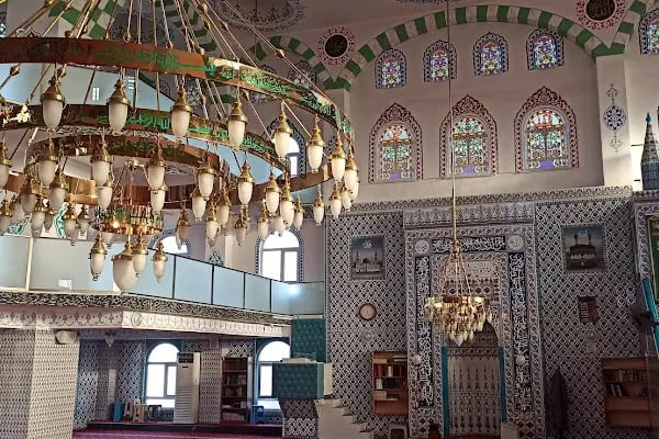 Boğazköy Merkez Cami - Resim 1