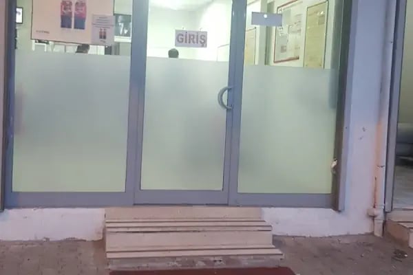 Aras Kargo - 5 Nisan Şubesi - Resim 3
