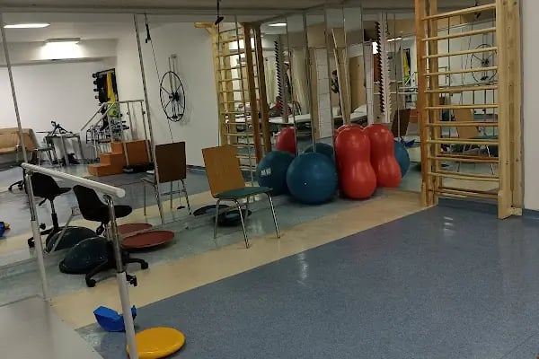 Özel Medipark Tıp Merkezi l Fizik Tedavi l Estetik l Detaylı Ultrasonografi l Gastroenteroloji l GETAT - Resim 13
