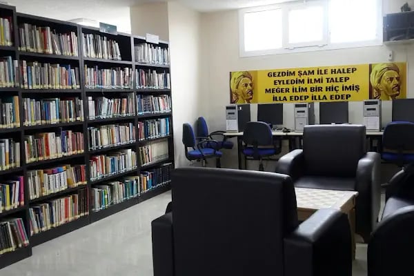 Remzi Oğuz Arık İlçe Halk Kütüphanesi - Resim 8