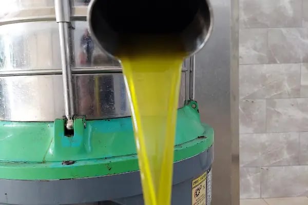Ayvalık Han Zeytinyağı Fabrikası - Resim 9
