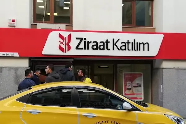 Ziraat Bankası Adapazarı Şubesi - Resim 11