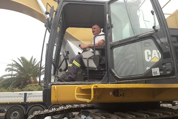 Borusan Lojistik Otoparkı - Resim 17