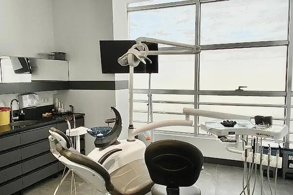 Akşehir Metadent Ağız ve Diş Sağlığı Polikliniği - Resim 3