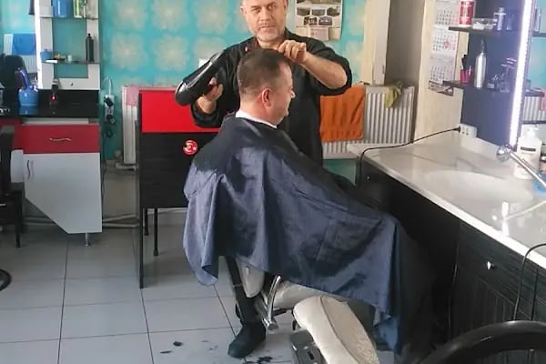 Mert Erkek Kuaförü - Resim 3