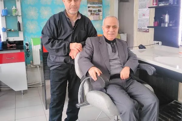 Mert Erkek Kuaförü - Resim 1