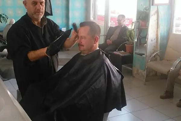 Mert Erkek Kuaförü - Resim 2