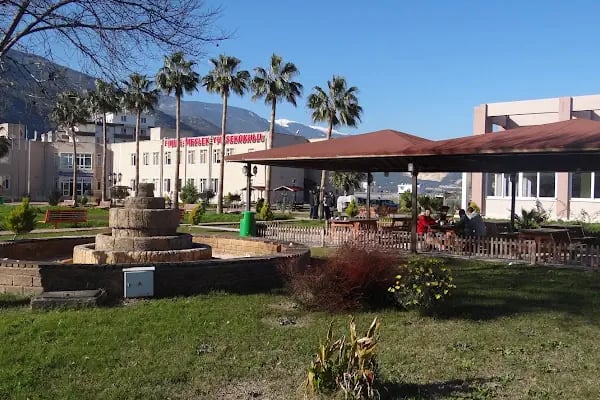Akdeniz Üniversitesi Finike Meslek Yüksek Okulu - Resim 2