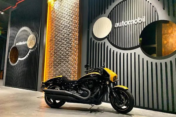 The Automobil - Resim 19
