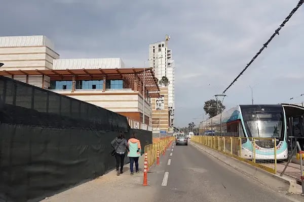 Fahrettin Altay Tramvay Durağı - Resim 3