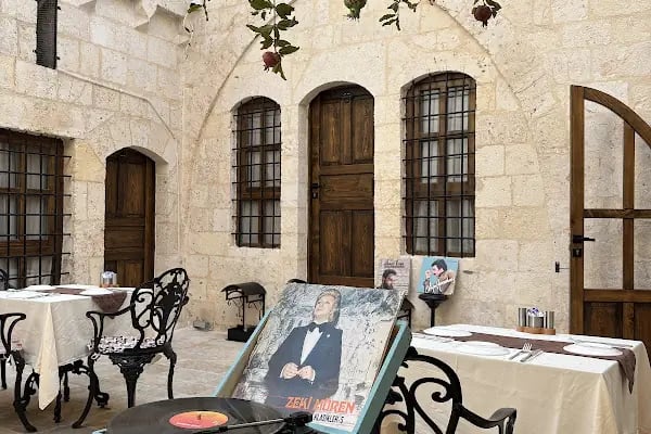 Kasr-ı Hayat Otel &amp; Sıra Gecesi - Resim 8