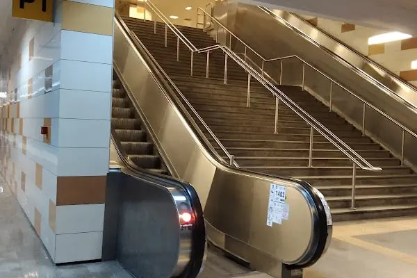 Akm Metro İstasyonu - Resim 1