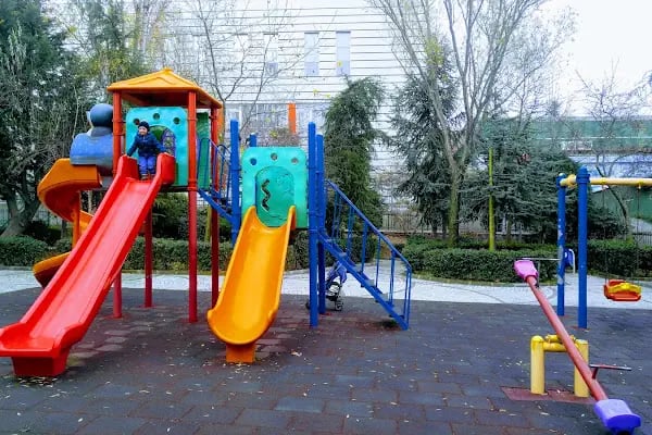 Bağcılar Belediyesi Osman Gazi Parkı - Resim 2