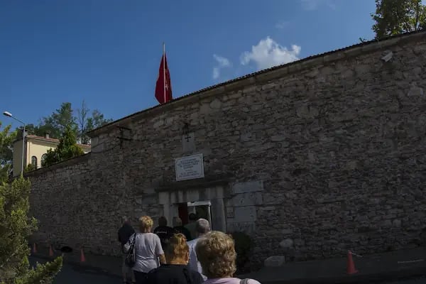 Biserica Izvorul Tămăduirii - Resim 17