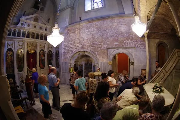 Biserica Izvorul Tămăduirii - Resim 12