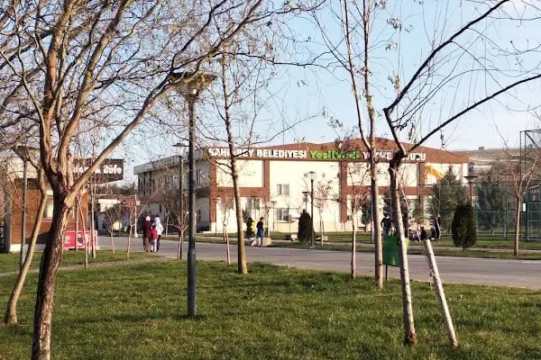Yesilvadi Yuzme Havuzu - Resim 8