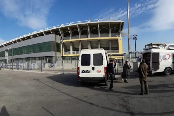 Bornova Stadyumu - Resim 6